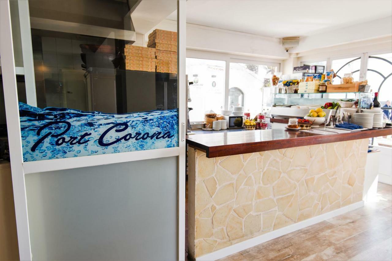 Hostal Port Corona Cala Ratjada  Exterior foto
